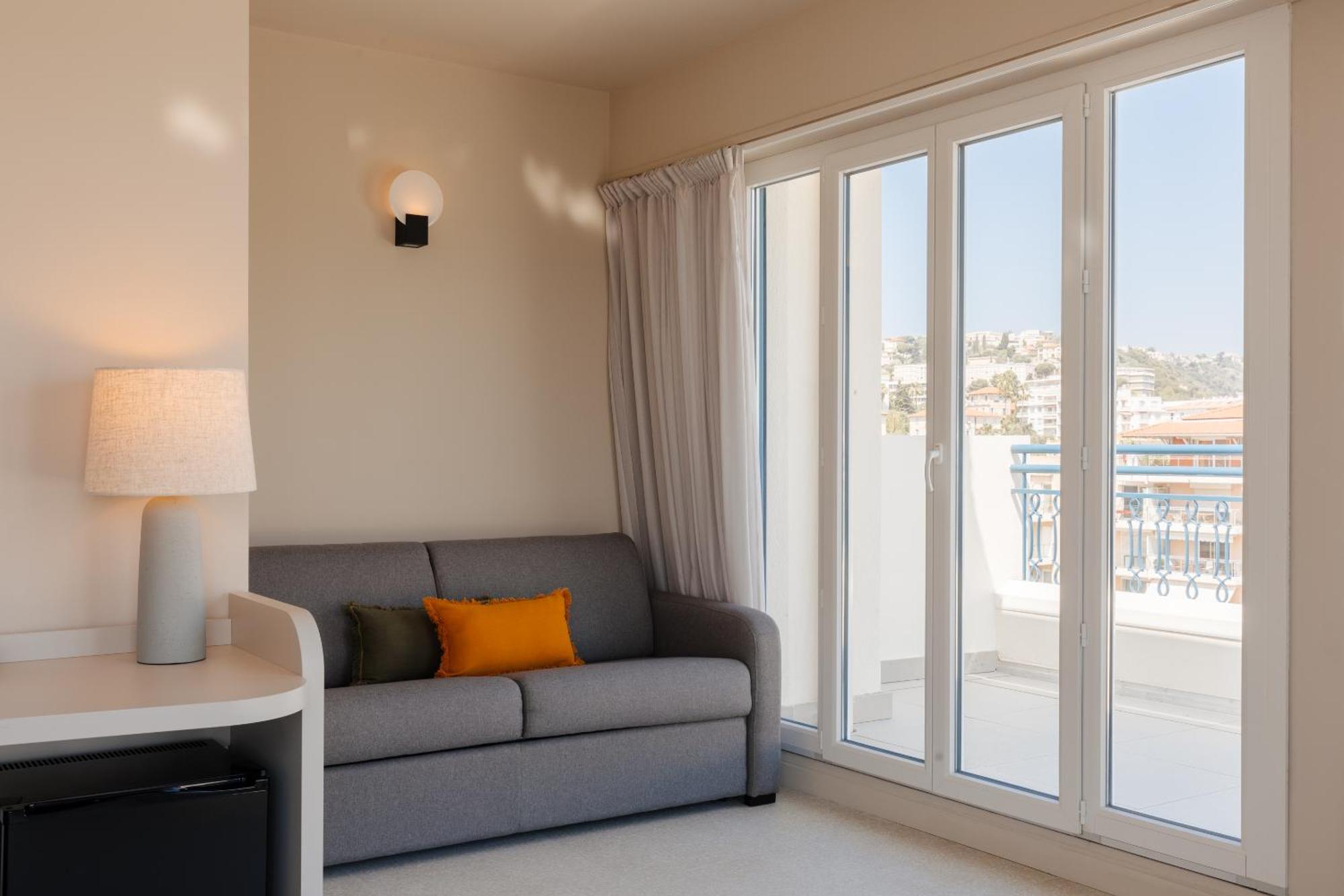 Hotel Yelo Promenade Powered By Sonder Nizza Zimmer foto
